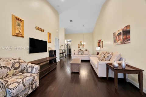 Touwnhouse à vendre à Homestead, Floride: 2 chambres, 98.2 m2 № 2172071 - photo 11