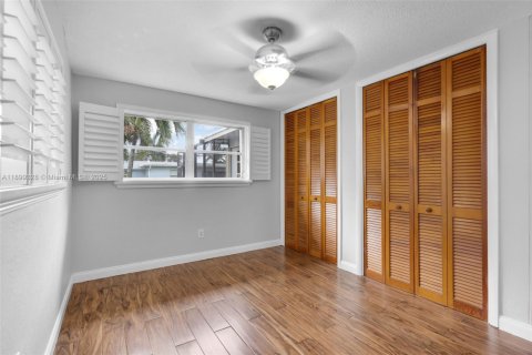 Villa ou maison à vendre à Pembroke Pines, Floride: 3 chambres, 155.7 m2 № 1951212 - photo 17