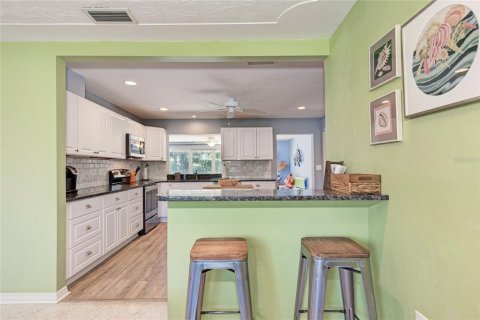 Casa en alquiler en Sarasota, Florida, 3 dormitorios, 185.99 m2 № 1131111 - foto 18