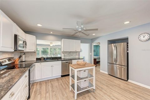 Casa en alquiler en Sarasota, Florida, 3 dormitorios, 185.99 m2 № 1131111 - foto 20