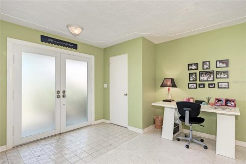 Casa en alquiler en Sarasota, Florida, 3 dormitorios, 185.99 m2 № 1131111 - foto 8