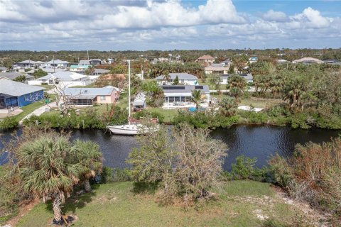 Terreno en venta en Port Charlotte, Florida № 1523077 - foto 3