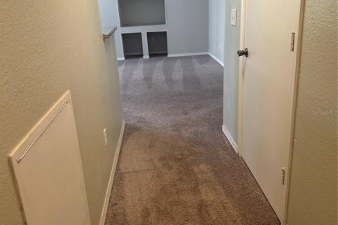 Condo in Orlando, Florida, 2 bedrooms  № 1881358 - photo 1