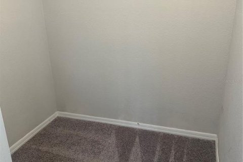 Condo in Orlando, Florida, 2 bedrooms  № 1881358 - photo 14