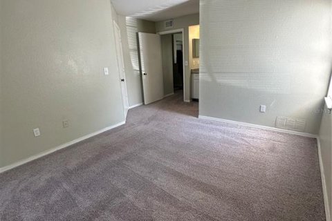 Condo in Orlando, Florida, 2 bedrooms  № 1881358 - photo 16