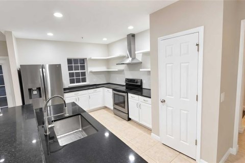 Villa ou maison à vendre à Orlando, Floride: 3 chambres, 153.57 m2 № 2415334 - photo 15
