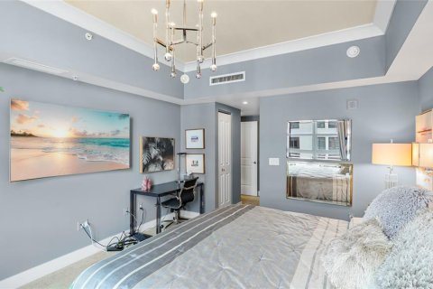 Condo in Sarasota, Florida, 2 bedrooms  № 2215179 - photo 16