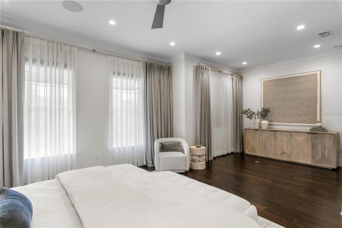 Casa en venta en Saint Petersburg, Florida, 4 dormitorios, 484.67 m2 № 2386038 - foto 29