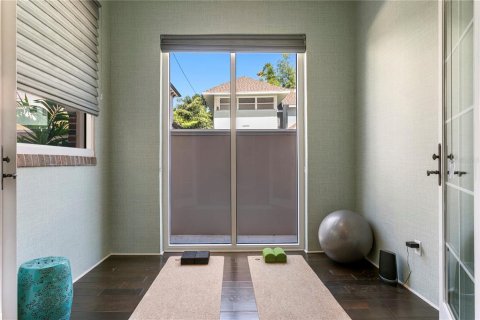 Casa en venta en Saint Petersburg, Florida, 4 dormitorios, 484.67 m2 № 2386038 - foto 24