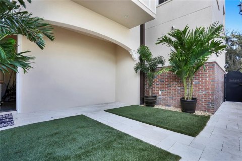 Casa en venta en Saint Petersburg, Florida, 4 dormitorios, 484.67 m2 № 2386038 - foto 25