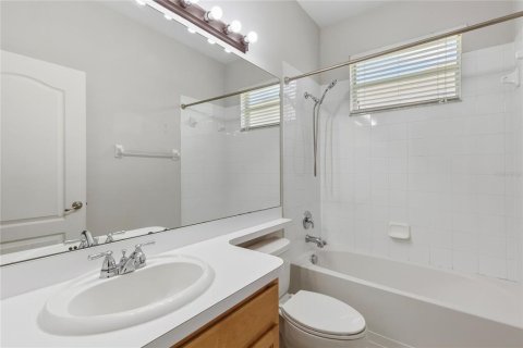 Villa ou maison à louer à Wesley Chapel, Floride: 4 chambres, 200.85 m2 № 2383771 - photo 18