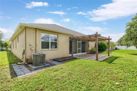 Villa ou maison à louer à Wesley Chapel, Floride: 4 chambres, 200.85 m2 № 2383771 - photo 22