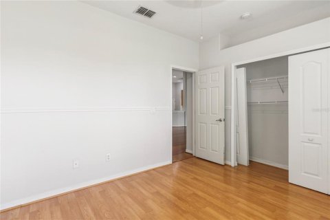 Villa ou maison à louer à Wesley Chapel, Floride: 4 chambres, 200.85 m2 № 2383771 - photo 13