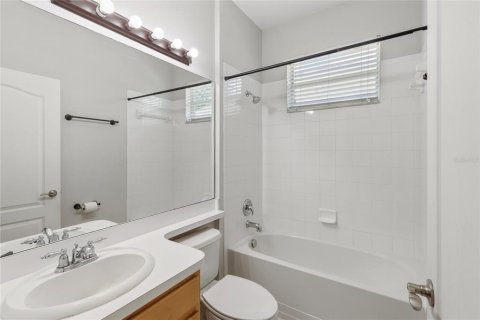 Villa ou maison à louer à Wesley Chapel, Floride: 4 chambres, 200.85 m2 № 2383771 - photo 17