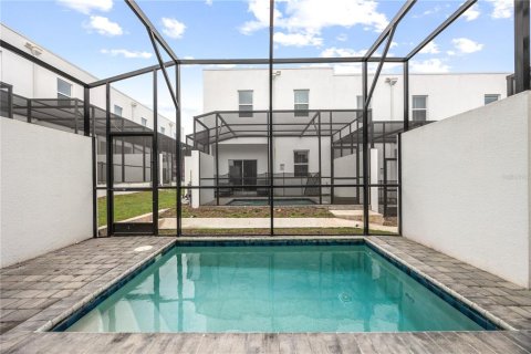 Townhouse in Davenport, Florida 5 bedrooms, 199.28 sq.m. № 1529950 - photo 19