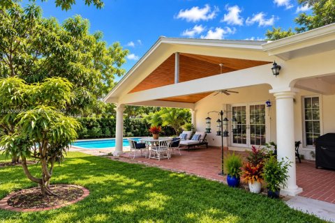 Casa en venta en Palmetto Bay, Florida, 4 dormitorios, 185.06 m2 № 2365881 - foto 16