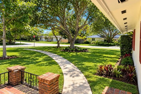 Casa en venta en Palmetto Bay, Florida, 4 dormitorios, 185.06 m2 № 2365881 - foto 9