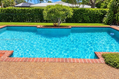 Casa en venta en Palmetto Bay, Florida, 4 dormitorios, 185.06 m2 № 2365881 - foto 4