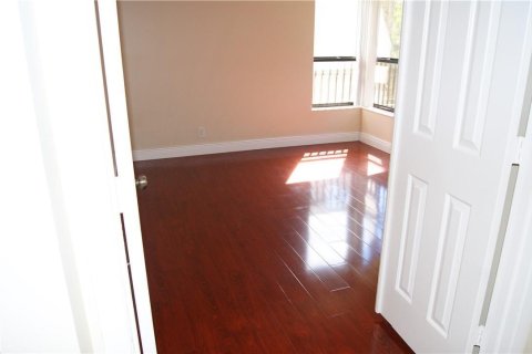 Condo in Coconut Creek, Florida, 2 bedrooms № 2083395 - photo 8
