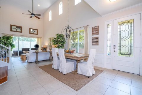 Condo in Orlando, Florida, 4 bedrooms  № 1378324 - photo 2
