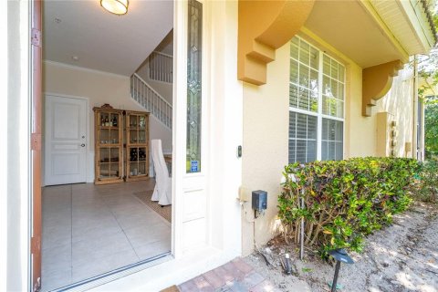 Condo in Orlando, Florida, 4 bedrooms  № 1378324 - photo 4