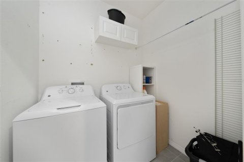 Adosado en venta en Winter Garden, Florida, 3 dormitorios, 160.91 m2 № 2098860 - foto 10