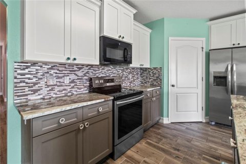 House in Palmetto, Florida 4 bedrooms, 171.5 sq.m. № 1856280 - photo 6