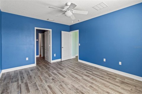 House in Palmetto, Florida 4 bedrooms, 171.5 sq.m. № 1856280 - photo 21