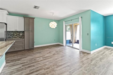 House in Palmetto, Florida 4 bedrooms, 171.5 sq.m. № 1856280 - photo 12