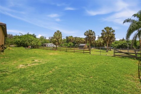 House in Bradenton, Florida 3 bedrooms, 214.98 sq.m. № 2152045 - photo 27