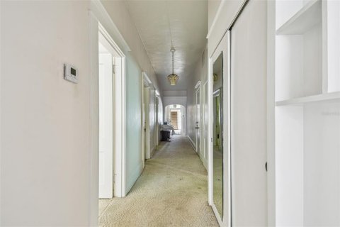 House in Indian Rocks Beach, Florida 8 bedrooms, 762.91 sq.m. № 1792361 - photo 20