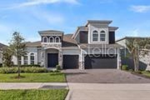 House in Clermont, Florida 6 bedrooms, 384.8 sq.m. № 1774851 - photo 1