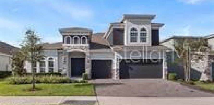 House in Clermont, Florida 6 bedrooms, 384.8 sq.m. № 1774851