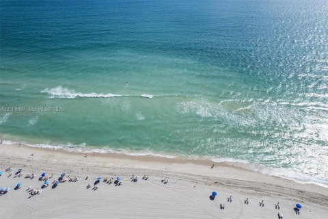 Copropriété à vendre à Miami Beach, Floride: 1 chambre, 78.41 m2 № 2430047 - photo 14