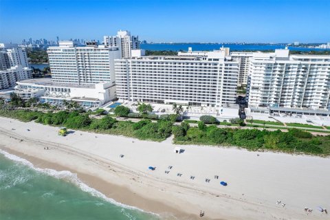 Copropriété à vendre à Miami Beach, Floride: 1 chambre, 78.41 m2 № 2430047 - photo 26