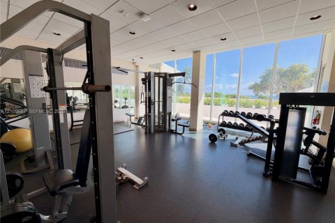 Copropriété à vendre à Miami Beach, Floride: 1 chambre, 78.41 m2 № 2430047 - photo 19
