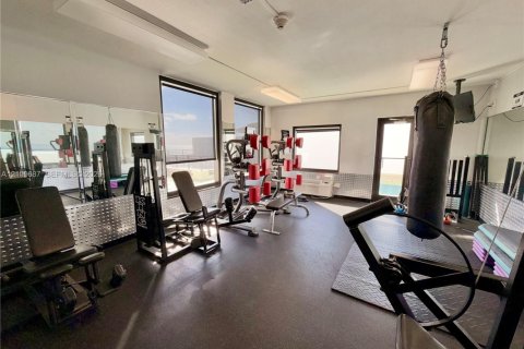 Copropriété à vendre à Miami Beach, Floride: 1 chambre, 78.41 m2 № 2430047 - photo 18