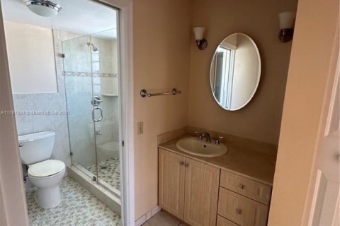 Condo in Miami Beach, Florida, 1 bedroom  № 1704329 - photo 14
