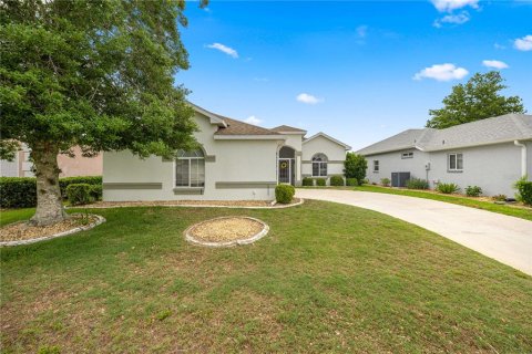 Casa en Ocala, Florida 3 dormitorios, 151.52 m2 № 2132411