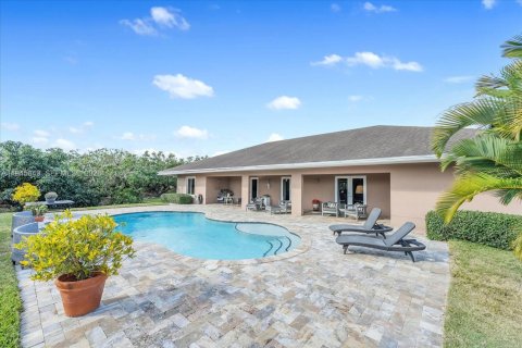 Casa en venta en Homestead, Florida, 4 dormitorios, 221.39 m2 № 2002536 - foto 28