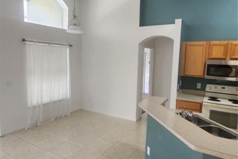 Casa en alquiler en Kissimmee, Florida, 4 dormitorios, 148.27 m2 № 2099095 - foto 19