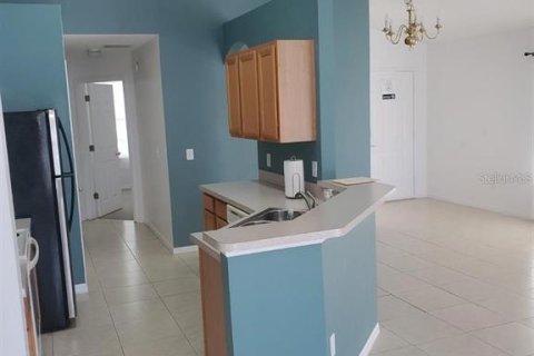 Casa en alquiler en Kissimmee, Florida, 4 dormitorios, 148.27 m2 № 2099095 - foto 29