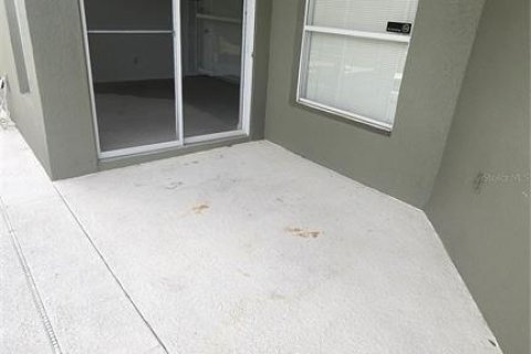 Casa en alquiler en Kissimmee, Florida, 4 dormitorios, 148.27 m2 № 2099095 - foto 13