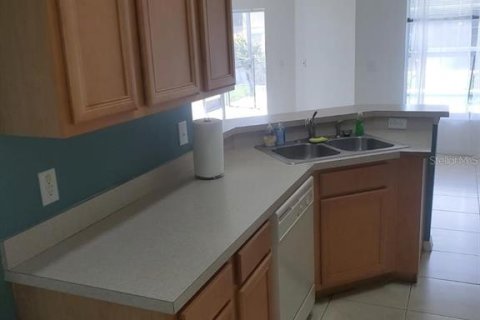Casa en alquiler en Kissimmee, Florida, 4 dormitorios, 148.27 m2 № 2099095 - foto 28