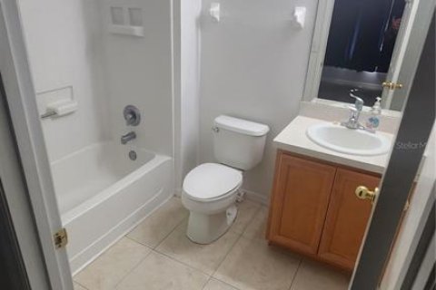 Casa en alquiler en Kissimmee, Florida, 4 dormitorios, 148.27 m2 № 2099095 - foto 6