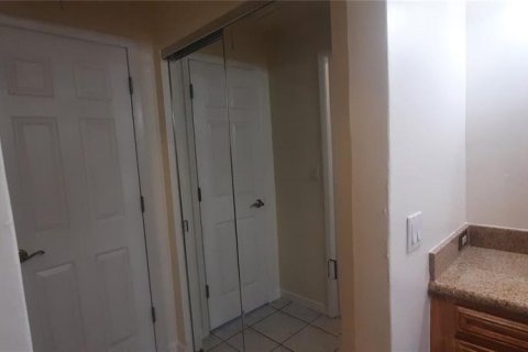 House in Palm Harbor, Florida 2 bedrooms, 111.2 sq.m. № 1549965 - photo 18