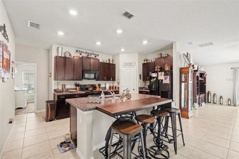House in Wimauma, Florida 4 bedrooms, 168.8 sq.m. № 2120768 - photo 3