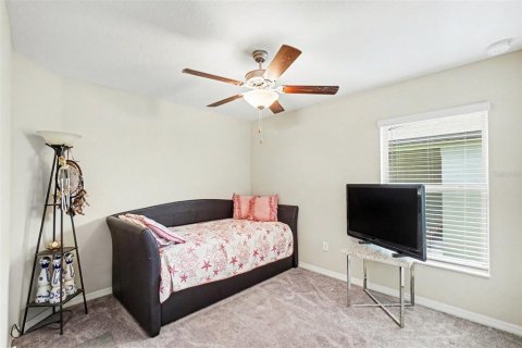 House in Wimauma, Florida 4 bedrooms, 168.8 sq.m. № 2120768 - photo 12