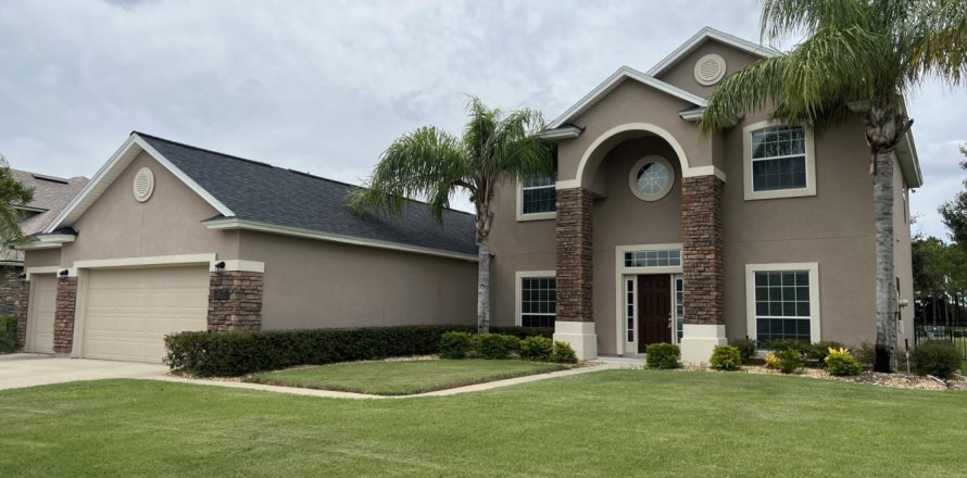 House in Saint Augustine, Florida 4 bedrooms, 289.2 sq.m. № 771781