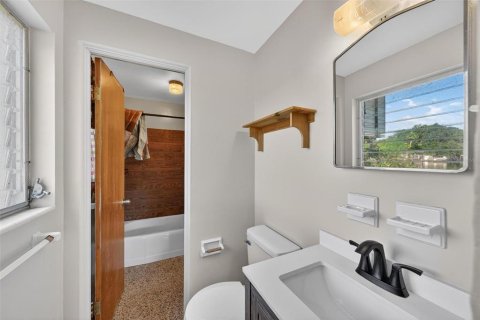 Casa en venta en Eustis, Florida, 4 dormitorios, 278.52 m2 № 2214008 - foto 17